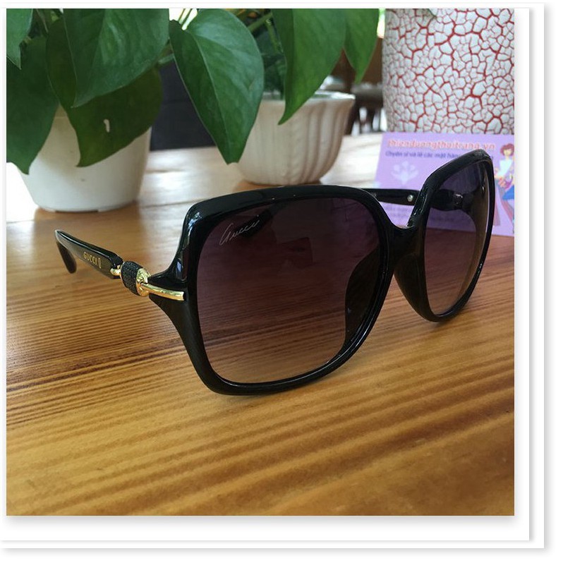 Giá Vốn - Mắt kính cao cấp phân cực đổi màu chống tia uv | BigBuy360 - bigbuy360.vn