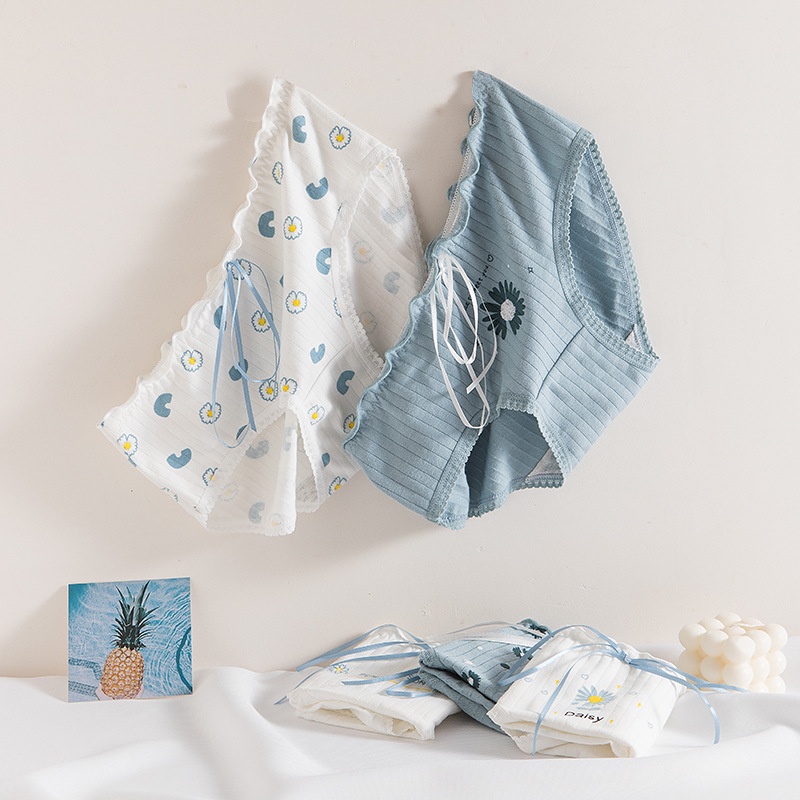 Set 5 quần lót nữ sinh cotton NuciFera hình Hoa cúc