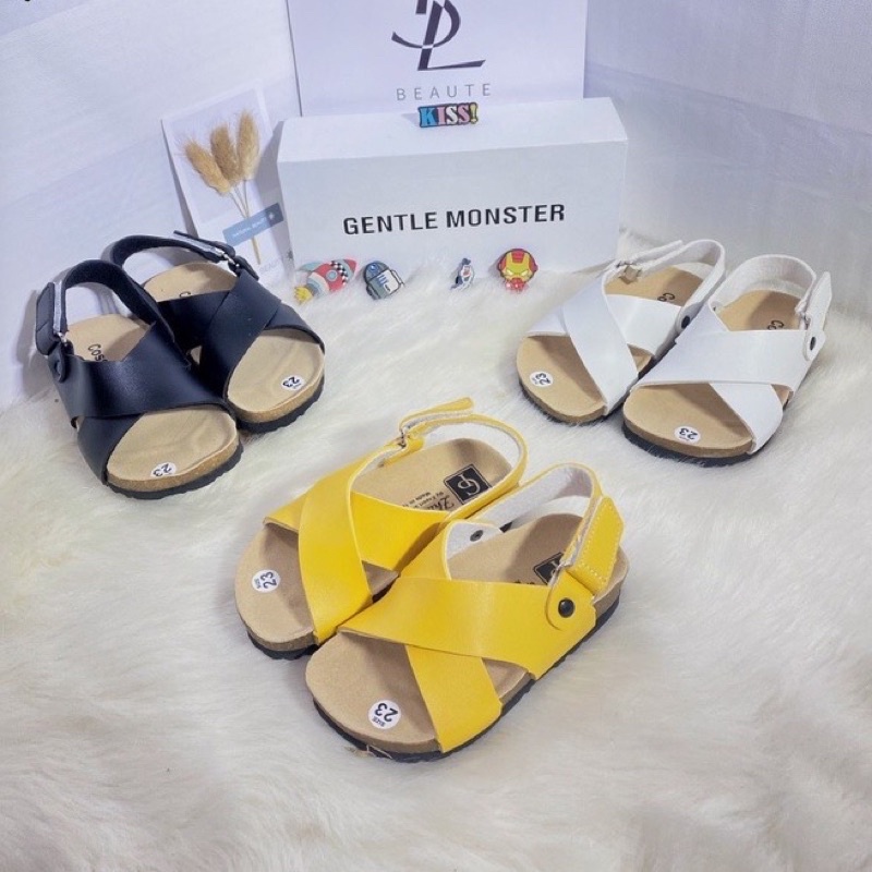 Sandal quai chéo cho bé trai và bé gái có đế chống trơn trượt