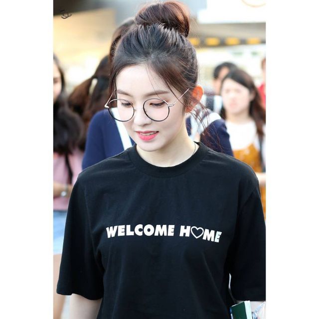 Áo Thun Giống Irene Redvelvet Kpop Welcom Home