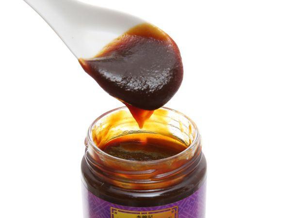 SỐT TƯƠNG NGỌT LEE KUM KEE 240G - HOISIN SAUCE