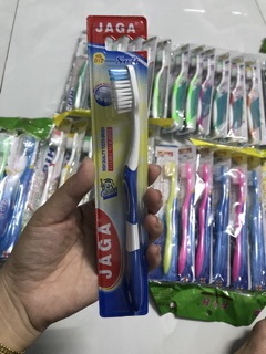 3 cây bàn chải đánh răng Thái Lăn jaga