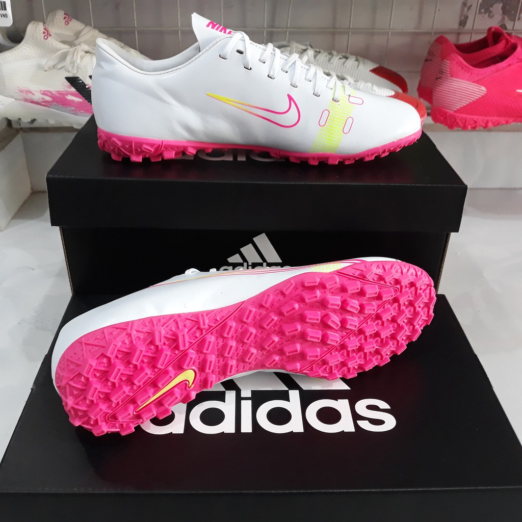 Giày Đá Bóng Mercurial Vapor 13 Academy MDS003 Trắng Đen Đế TF