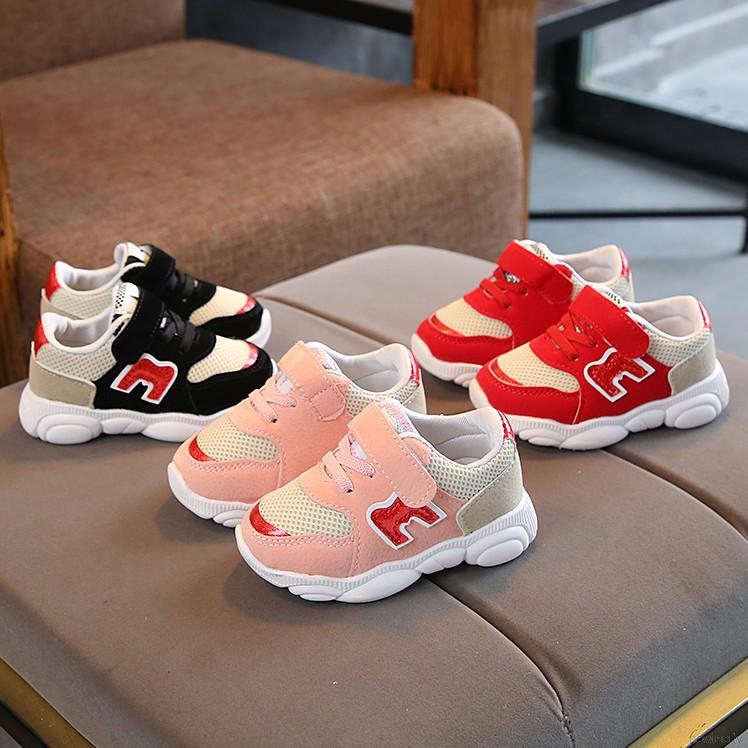 Giày thể thao thoáng khí kiểu dáng thời trang dễ thương dành cho các bé