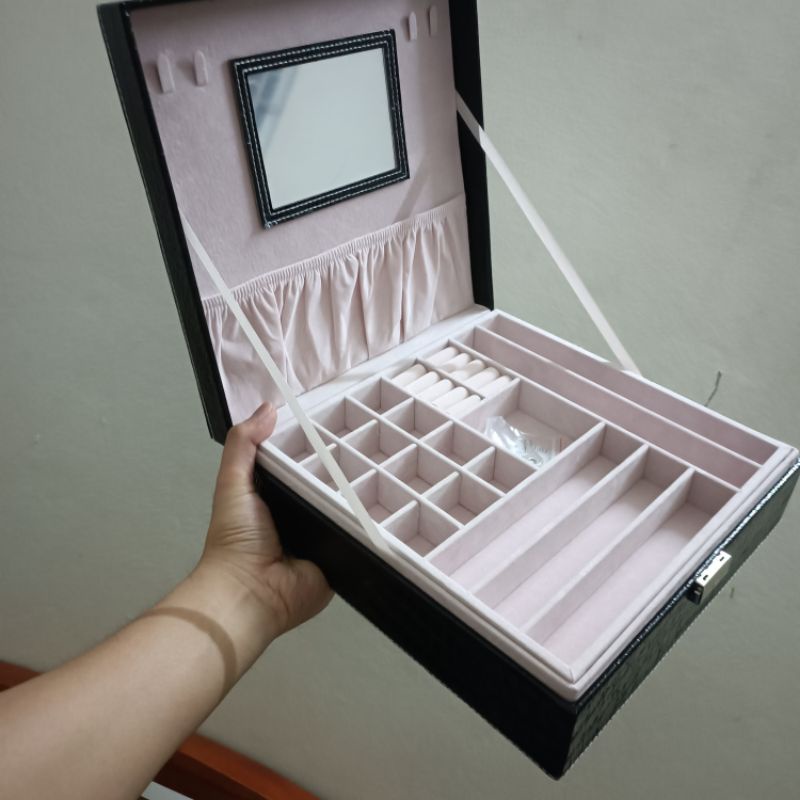 Hộp đựng trang sức 2 tầng bọc da T04 đựng nữ trang cao cấp