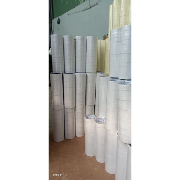 Băng keo 2 mặt trắng 12mm/24 cuộn, 24mm/12 cuộn, 48mm/6 cuộn độ dính cao.