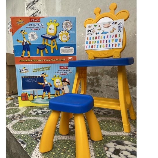 Bộ Bàn Ghế + Bảng học nam châm 3in1 - Hàng khuyến mãi của sữa chắc chắn bền đẹp nhựa cao cấp