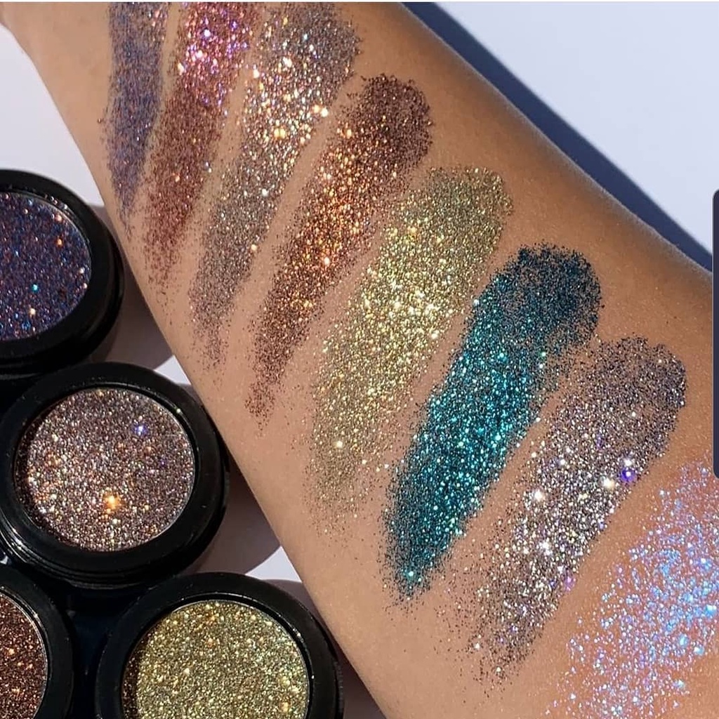 Nhũ mắt lấp lánh đa chiều LA Girl Glitterholic Glitter topper 1.2g