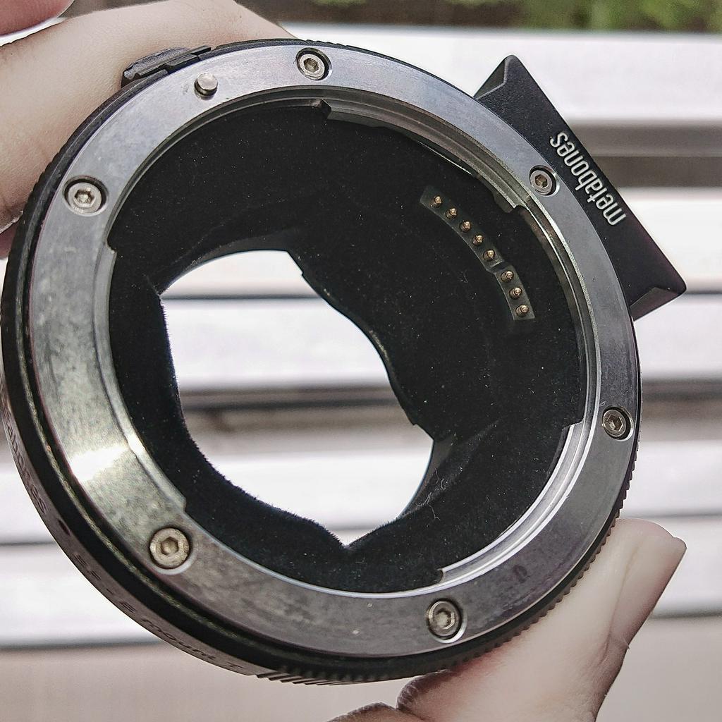 Ngàm chuyển Metabones Mark IV , Mới 98%