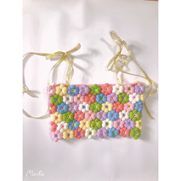 Áo croptop len ghép hoa nổi hanmade xinh xắn dành cho bạn nữ