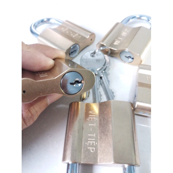 Combo 10 ổ khóa việt tiệp dùng chung 1 chìa chủ ( loại 6 phân , khóa giữ chìa , gồm 10 chìa sơ cua )