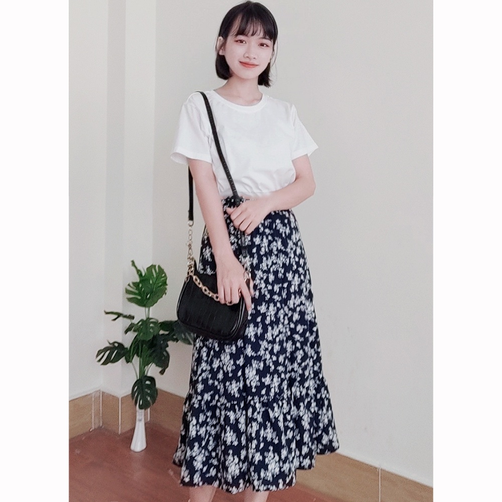 Set chân váy hoa và áo thun cotton Rolisa SR001