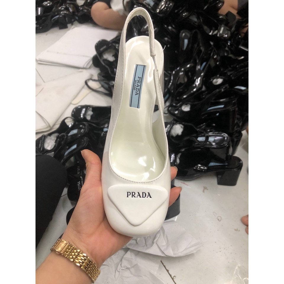 Giày cao gót bít mũi nữ 7 phân mũi vuông gót vuông dáng Sandal Siêu Hot - Thời Trang - Sang Trọng