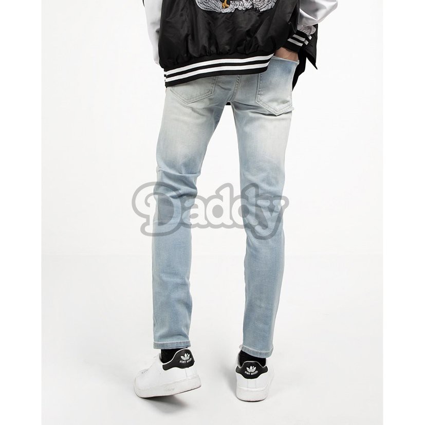 Quần jean nam xanh nhạt ✅ Quần jean xanh nam ✅ Dáng skinny Daddystore | BigBuy360 - bigbuy360.vn
