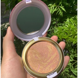 MAC - Phấn Bắt Sáng Dạng Kem Lâu Trôi Electric Wonder Iridescent Powder 6.5g