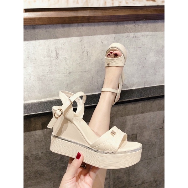 Sandal Đế Xuồng Quai Trần Chỉ Mix Khóa Hàng ĐẸP - ĐỘC - LẠ