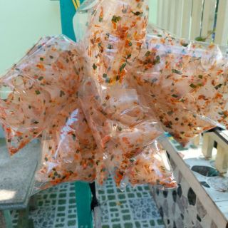 1 xâu bánh tráng cuộn ruốc (10 bịch)