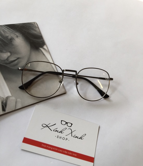 Kính Vintage Kim loại dáng cổ điển