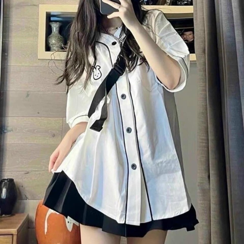 Áo Sơ Mi Trắng Viền Đen Nữ [FREESHIP] 🌸 Thun polo form rộng in hình thỏ màu TRẮNG cá tính Ulzzang 🌸 | BigBuy360 - bigbuy360.vn