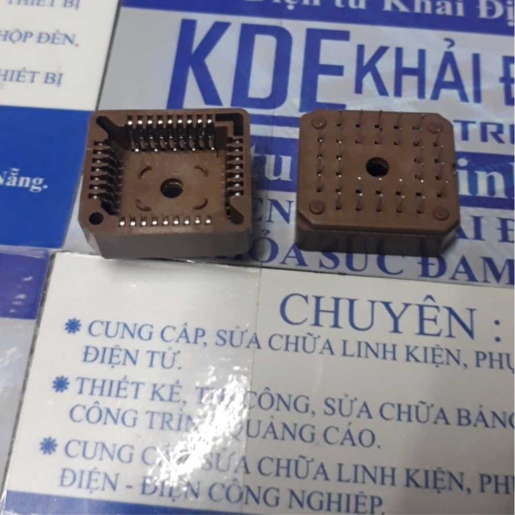 3 CÁI đế IC 32P PLCC32 ( Chân Cắm) KDE0487