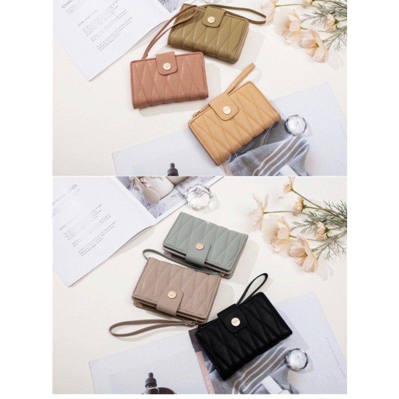 VÍ PRETTY LOGO LÁ size trung