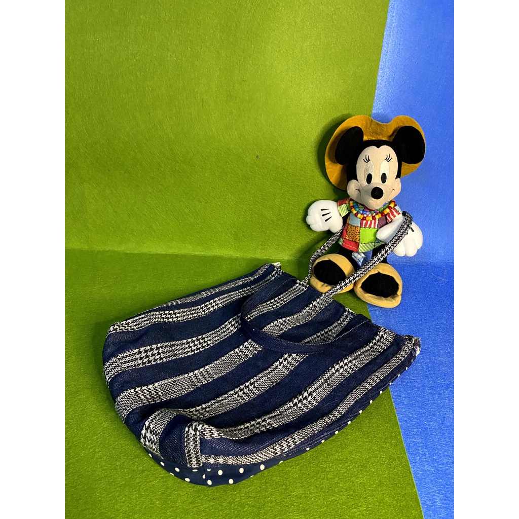 TÚI TOTE HANDMADE TÁI CHẾ TỪ QUẦN JEAN