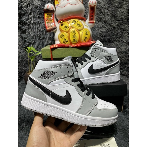 [Full box+bill] Giày Sneaker Jordan cao cổ các mẫu panda black white  full box bill | BigBuy360 - bigbuy360.vn