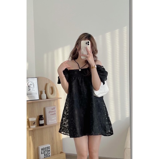 Váy babydoll chất kim sa hoa nổi trễ vai dây yếm cúc ngọc tiểu thư Phong cách Hàn Quốc (TTA141)