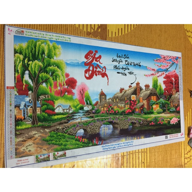Tranh đính đá thành phẩm Gia đình