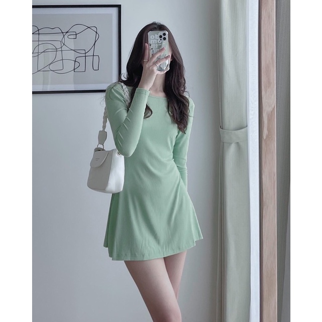 ĐẦM THUN GÂN TAY DÀI XOÈ NHẸ