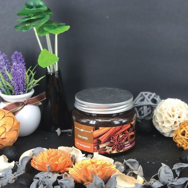 Tẩy da chết body Nga chiết xuất từ quế hồi 380ml