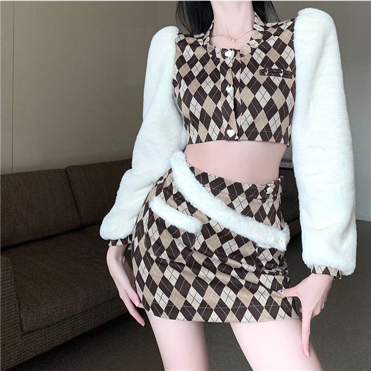 Set áo khoác cardigan tay dài họa tiết sọc caro phối chân váy phong cách sành điệu
