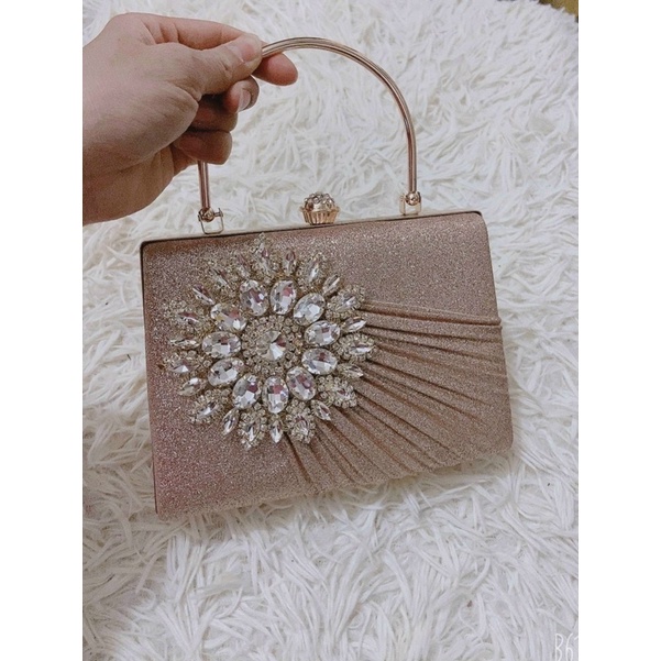 Túi xách cầm tay đá nhũ hoa hướng dương  siêu sang, đi tiệc mần xui xuất sắc