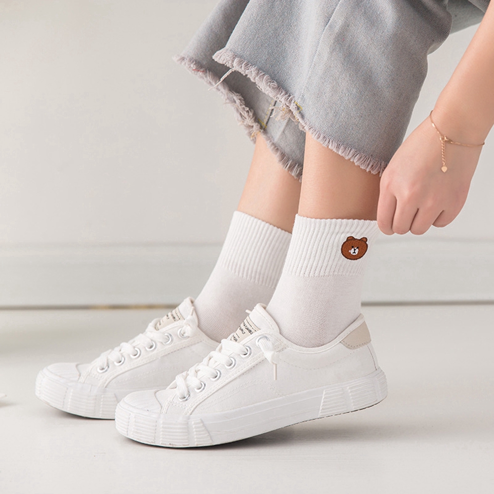 Vớ ống dài thêu hình gấu hoạt hình thời trang bằng vải cotton thoáng khí dành cho bạn nữ