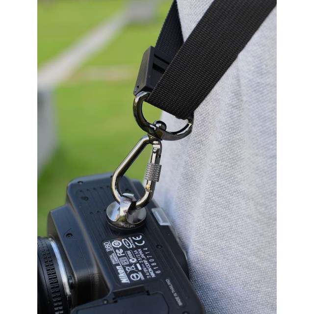 Dây đeo máy ảnh thao tác nhanh Quick strap Focus