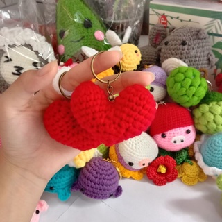 Móc khoá trái tim len handmade