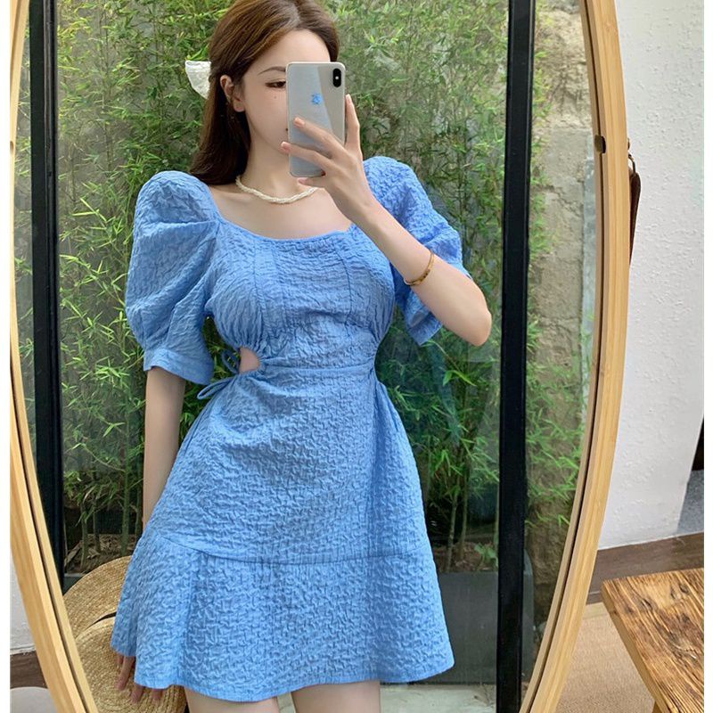ĐẦM XỐP TAY PHỒNG KHOÉT EO CỘT NƠ XOÈ XINH LẮM