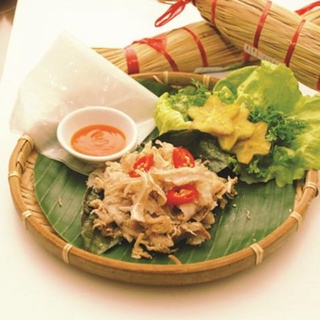 2 cây tré cô tư đặc sản bình định