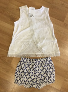 Bộ đồ H&M bé gái