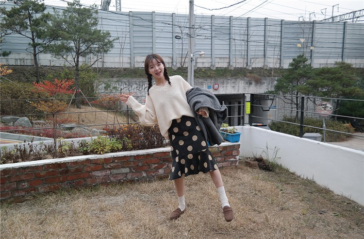 Áo Sweater Dệt Kim Dáng Rộng Cổ Chữ V Thời Trang Cho Nữ | BigBuy360 - bigbuy360.vn