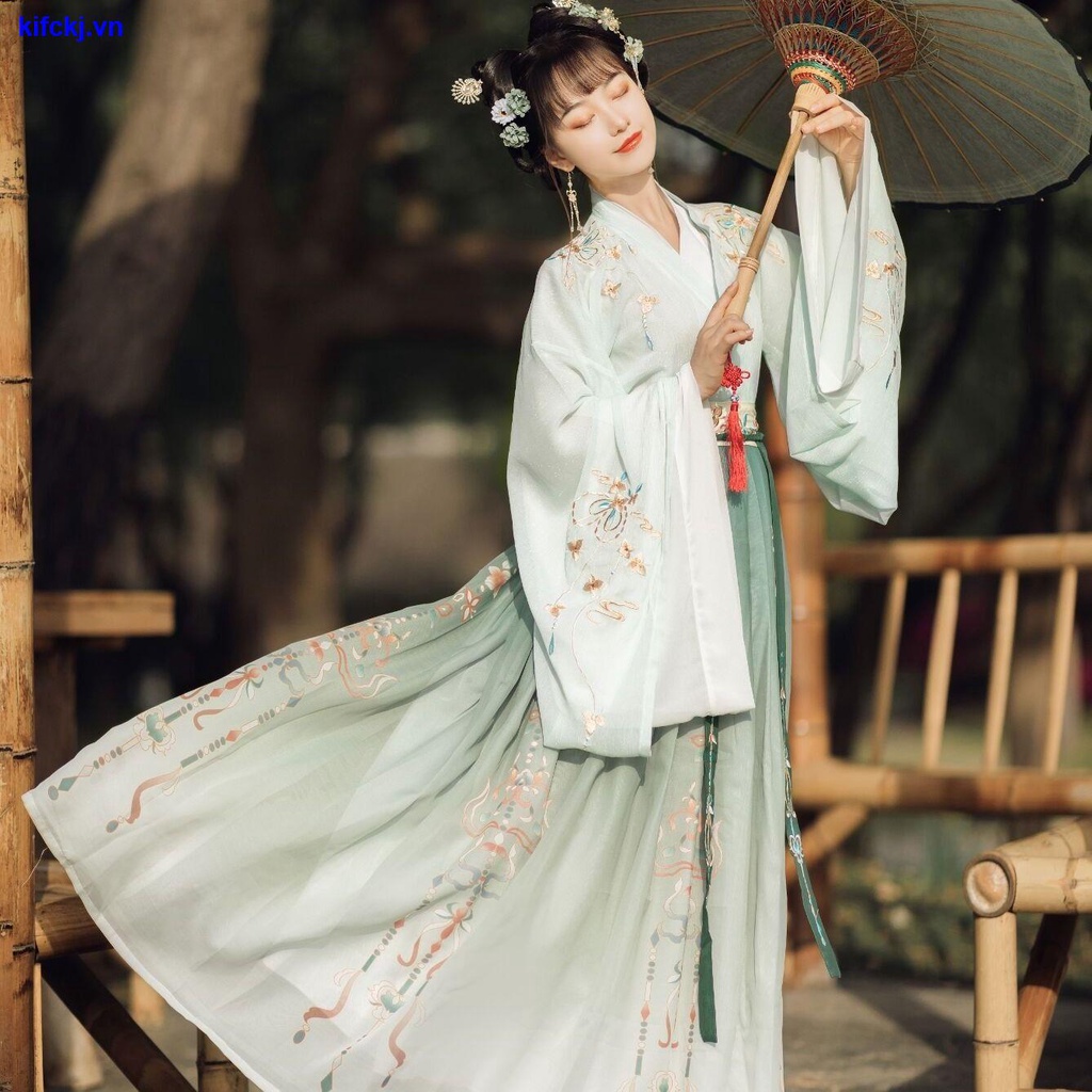 Đầm hán phục tay rộng cổ chéo phong cách thu đông cho nữ