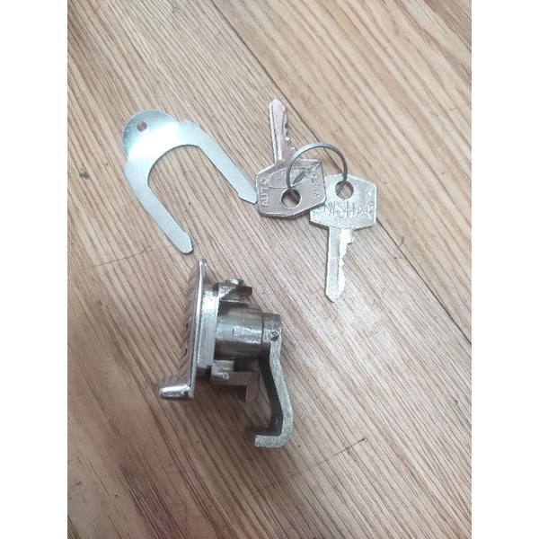 khoá cốp xe vespa cổ super, sprint