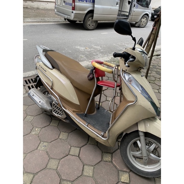 Ghế ngồi xe Lead cho trẻ em