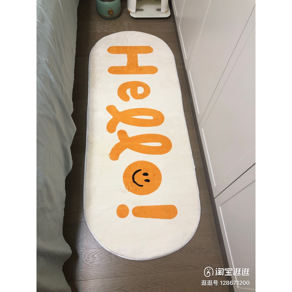 Thảm chân giường lông dài HELLO họa tiết tươi sáng phong cách Châu Âu