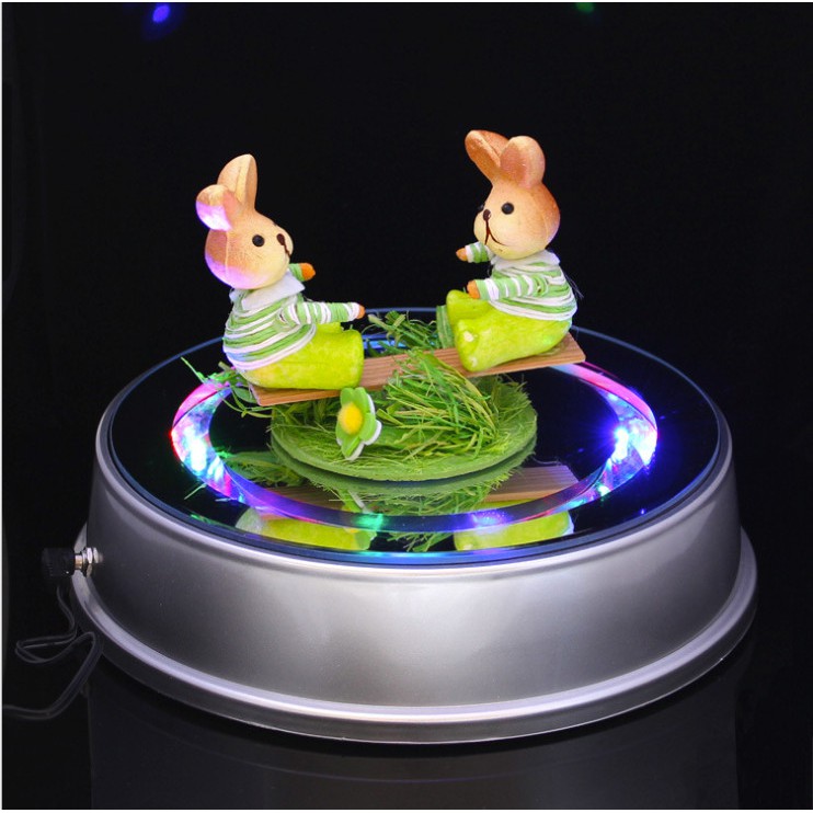 Đế xoay trưng bày sản phẩm đèn led nhiều kích cỡ