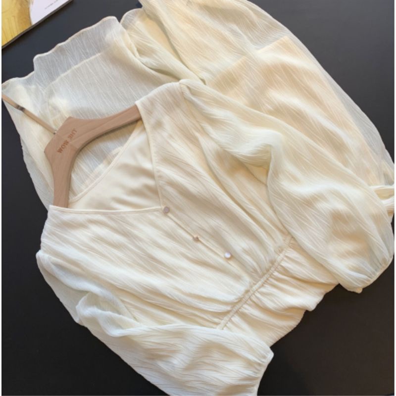 Đầm Chiffon Cổ Chữ V Xếp Ly Lưng Thun Co Giãn Tốt