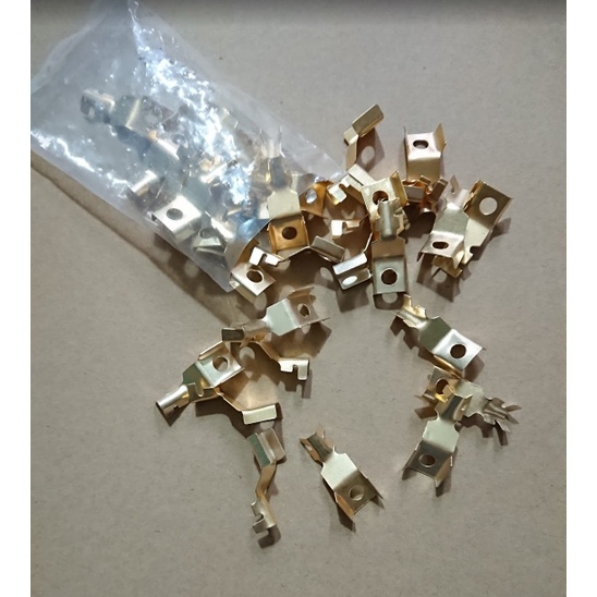 Bát bình ắc quy xe máy  / kẹp bình ắc quy