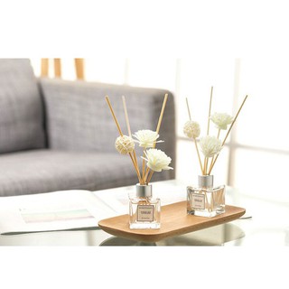 Lọ tinh dầu thơm để phòng tặng kèm hoa khô