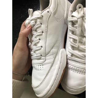 pass giày reebok