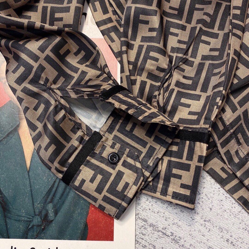 Bộ đồ lụa satin mới nhất của Fendi FF dòng mới nhất FD